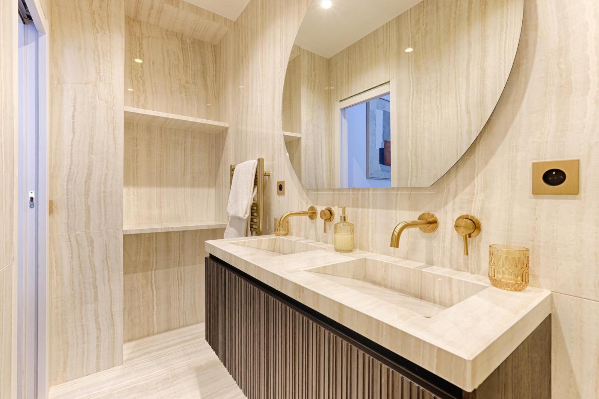 Elegant Luxury Apartment For 6 On Champs-Elysees Paříž Exteriér fotografie